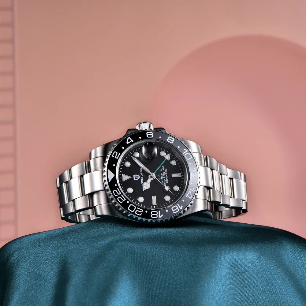 PAGANI Voyager GMT 44